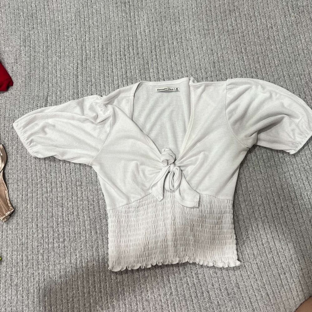 Blouses - Picture 5 of 6